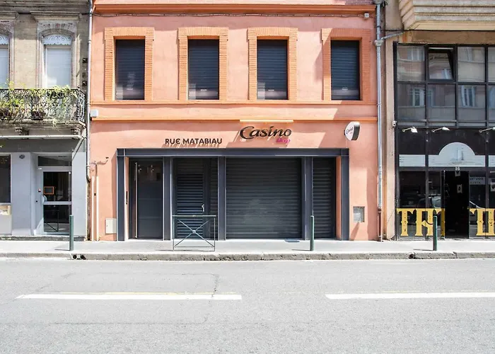 304 - Duplex Et Moderne - Jeanne D'arc, *