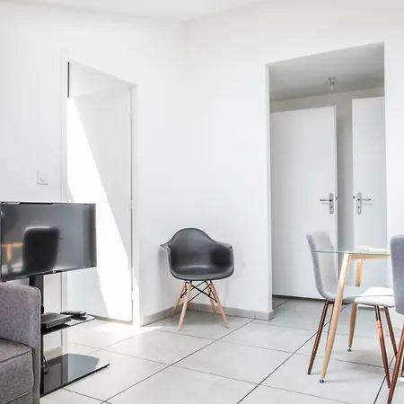 304 - Duplex Et Moderne - Jeanne D'arc,